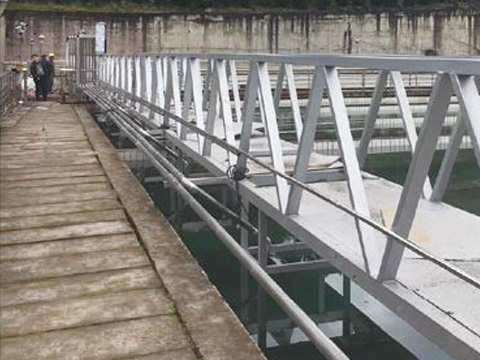 QXS 型桥式吸砂机